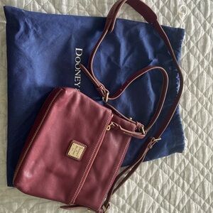 Dooney & Bourke crossbody bag